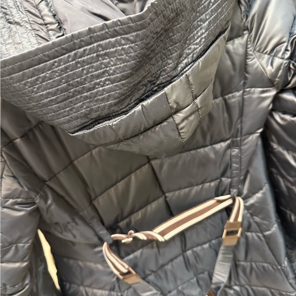 Maxmara down coat - Picture 3 of 4